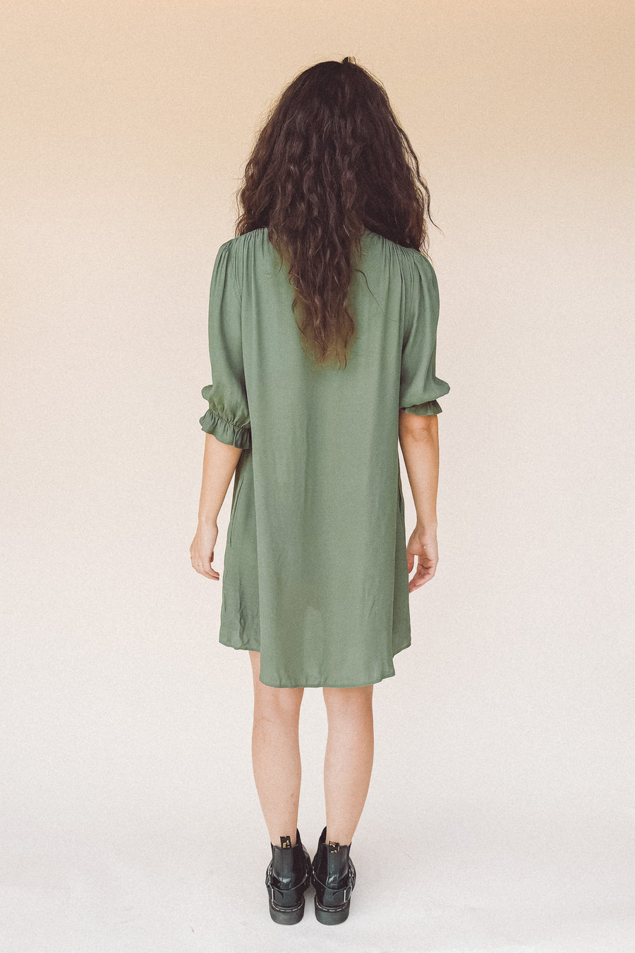 TARYN Mini Shirtdress in green SOLID