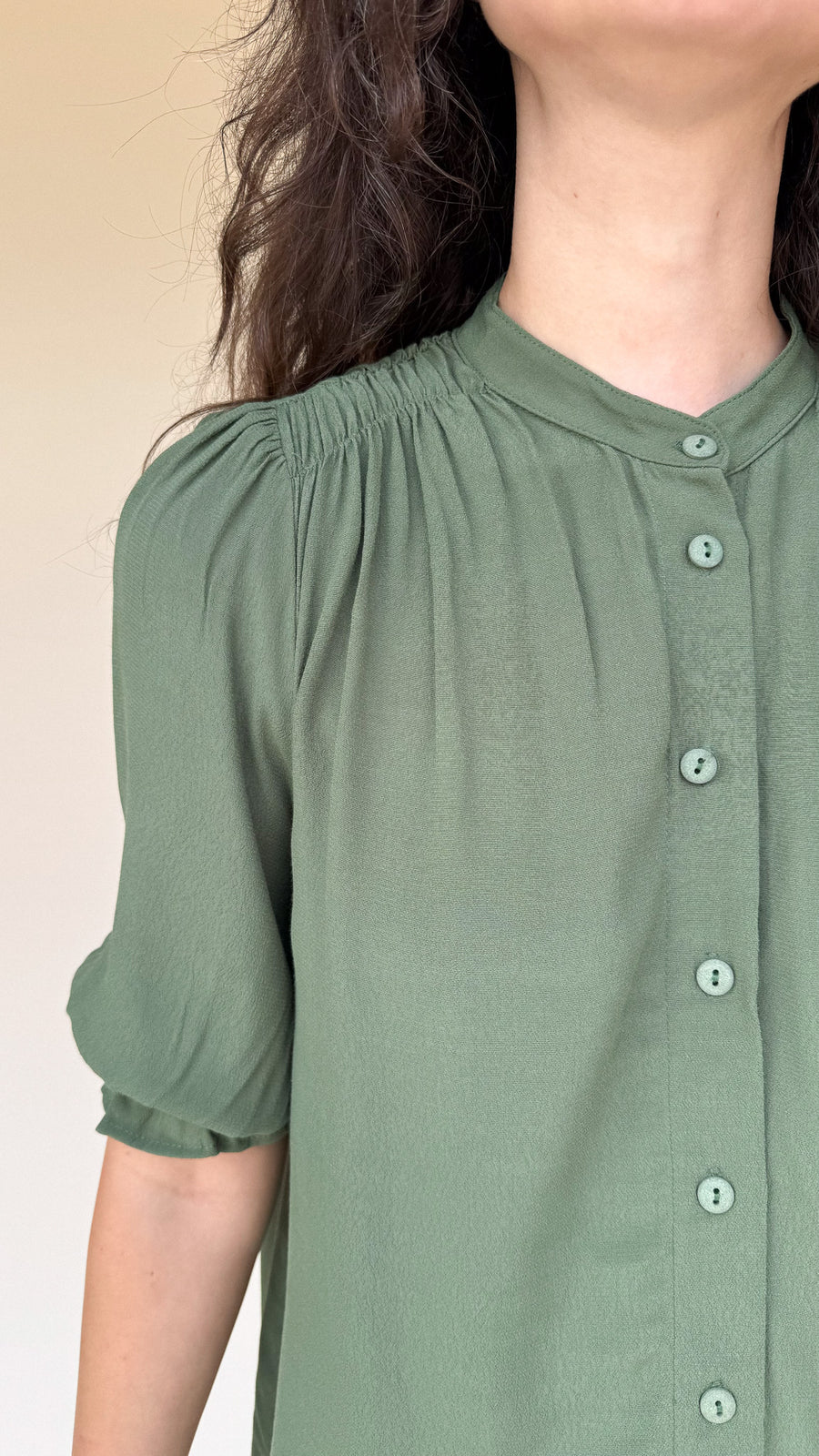 TARYN Mini Shirtdress in green SOLID